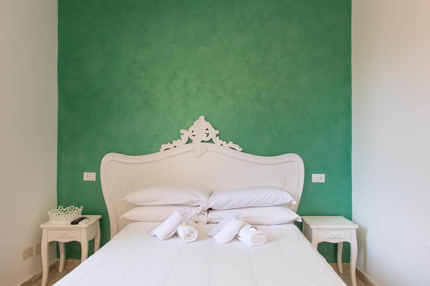 Ostia Holiday Greed Palace