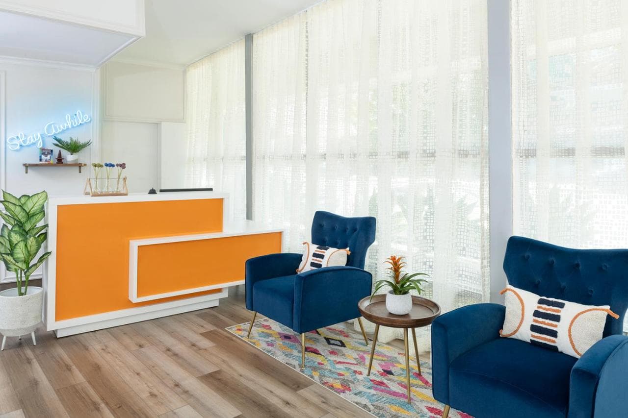 The Sojourn Los Angeles – Sherman Oaks