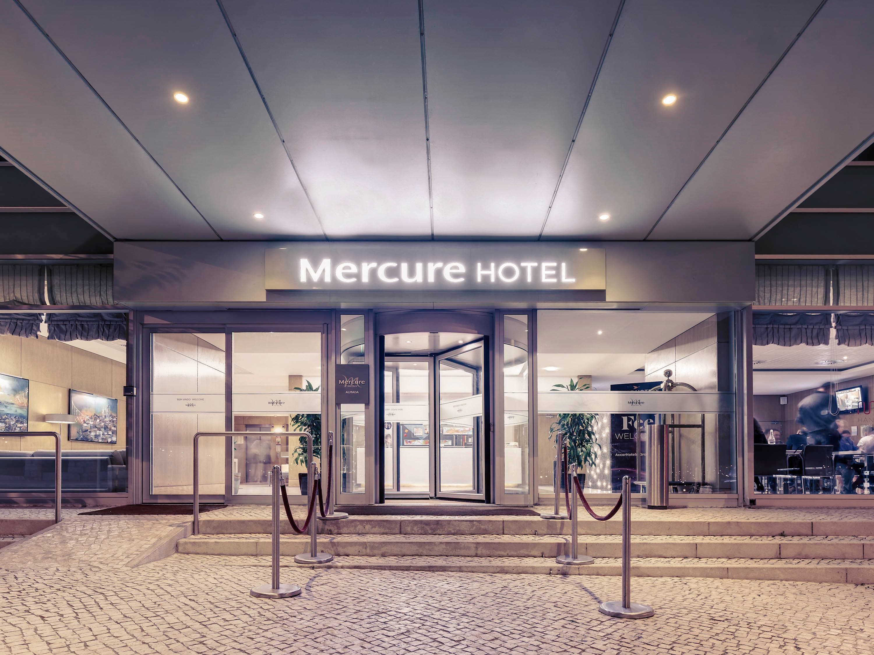 Mercure Lisboa Almada