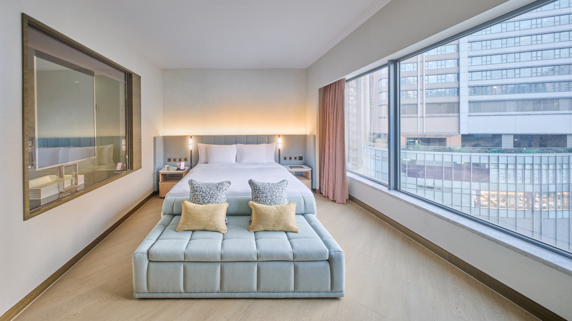 The Royal Garden Kowloon East