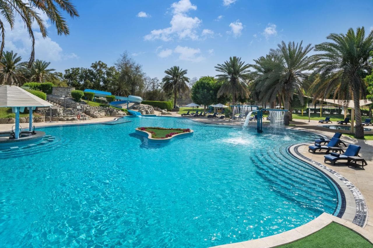 Radisson Blu Hotel & Resort, Al Ain