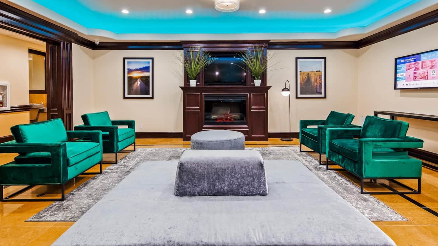 Best Western Plus Manvel Inn & Suites