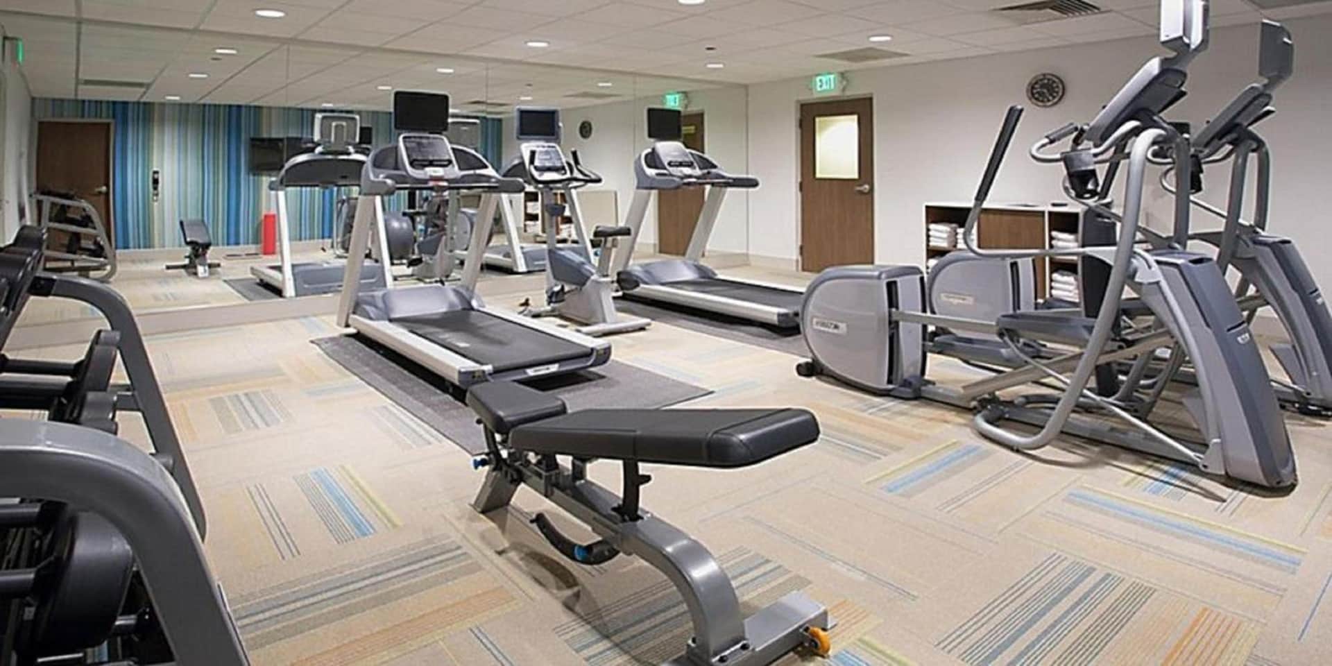 Holiday Inn Express & Suites - Carlisle Southwest I-81, an IHG Hotel