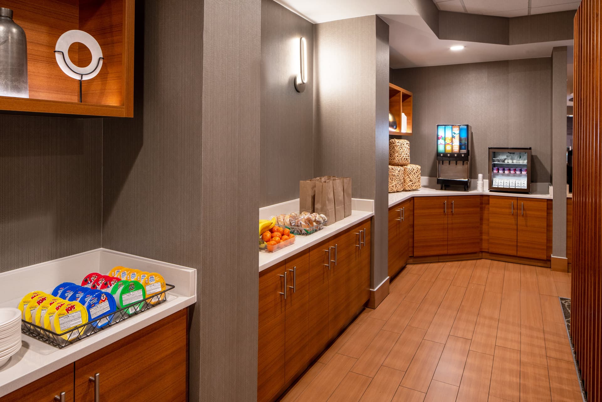 Sonesta Select Nashville Airport Suites