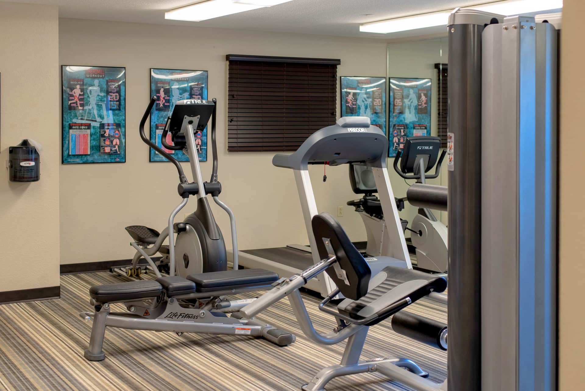 Sonesta Simply Suites Pittsburgh Airport