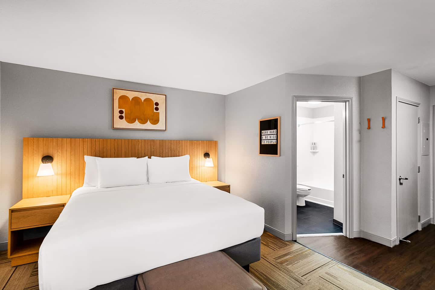 Sonesta Simply Suites Austin South