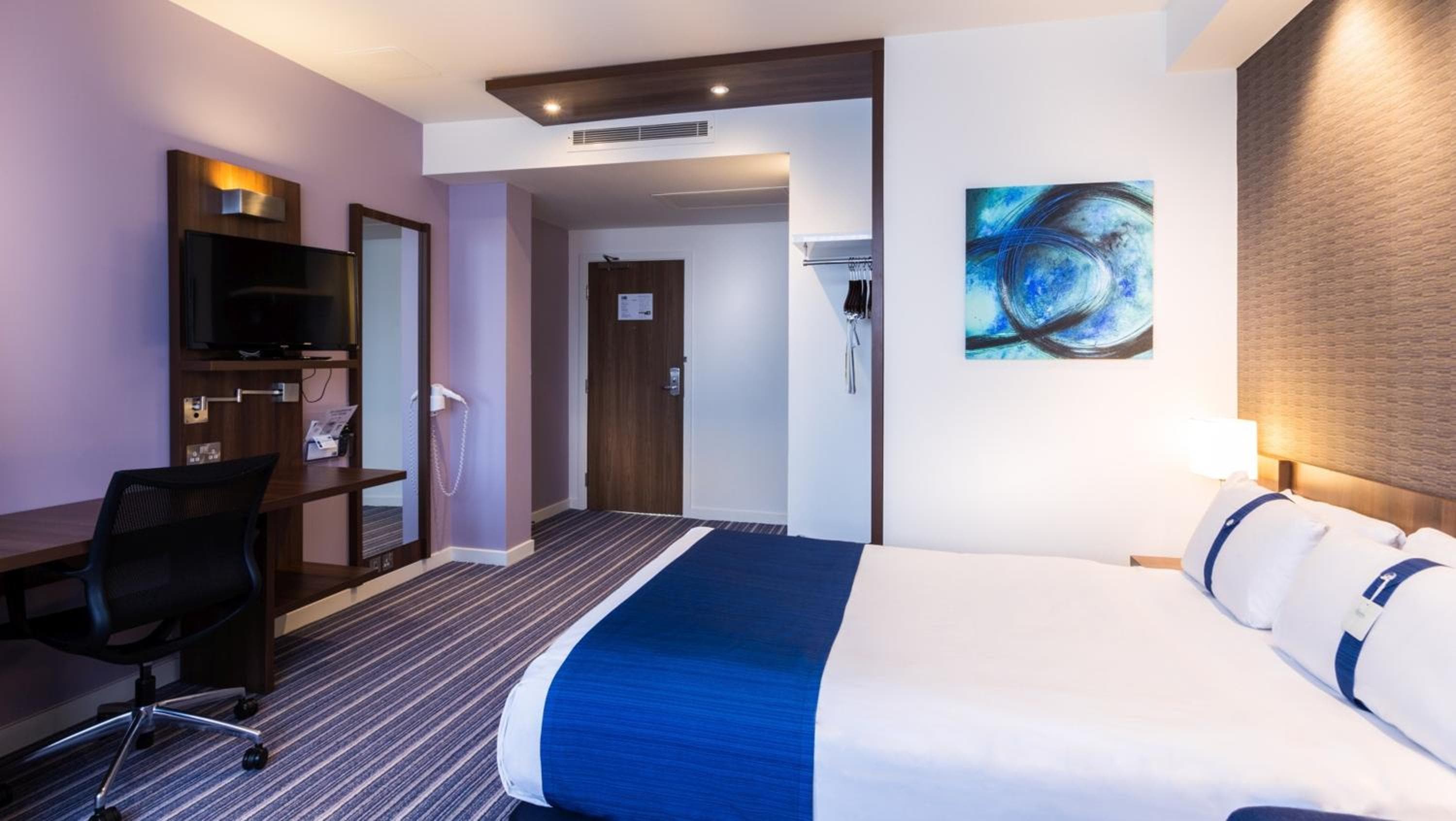 Holiday Inn Express Wakefield, an IHG Hotel