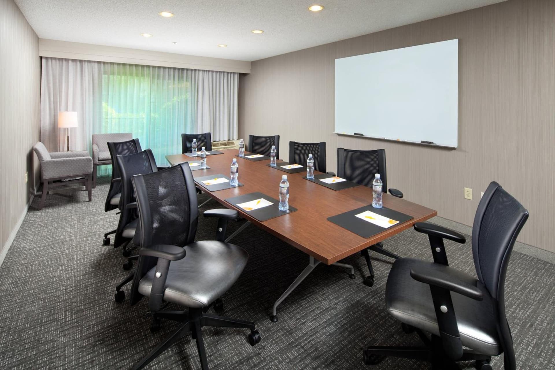 Courtyard by Marriott Los Angeles Pasadena/Old Town