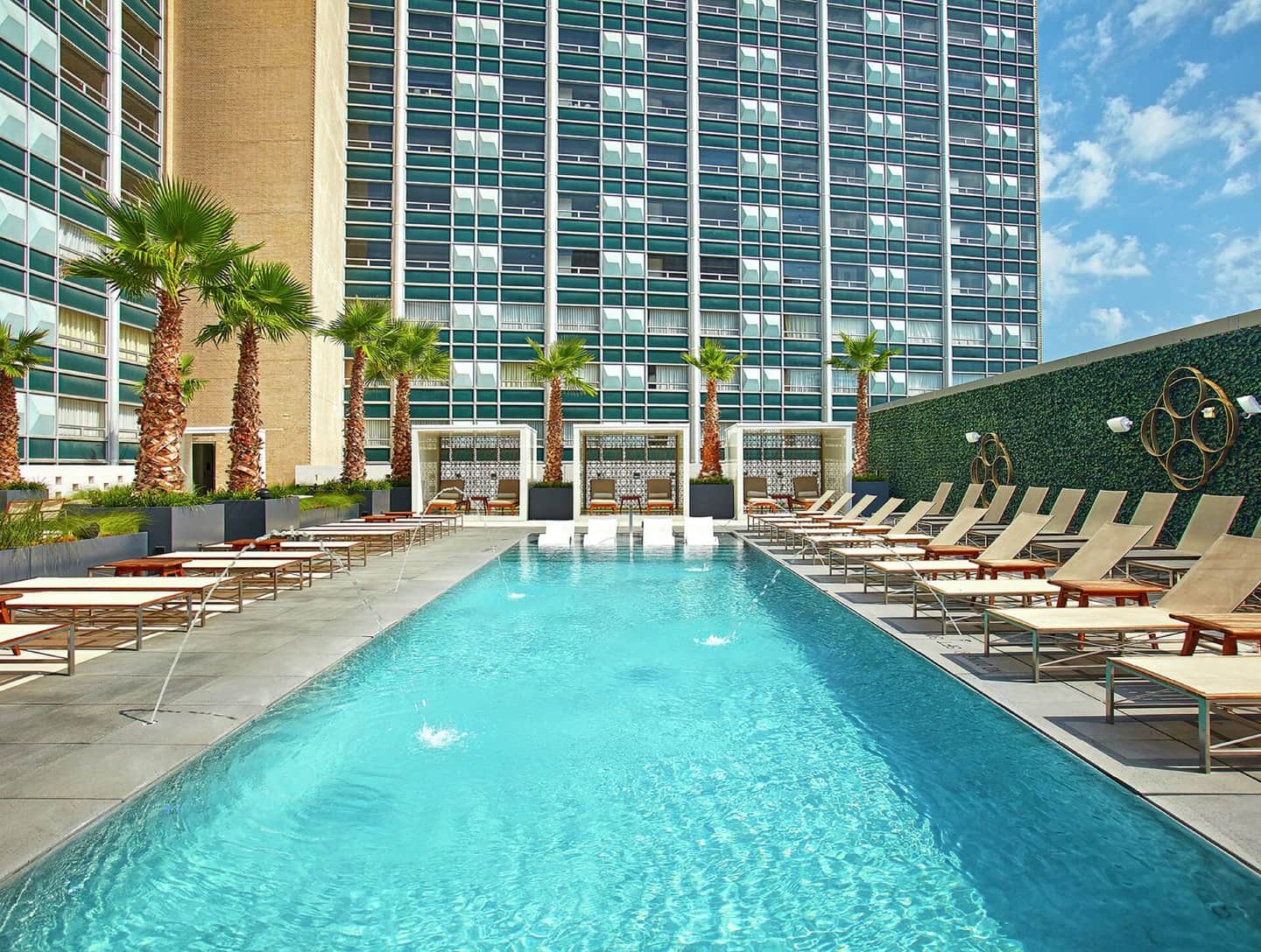 The Statler Dallas, Curio Collection By Hilton