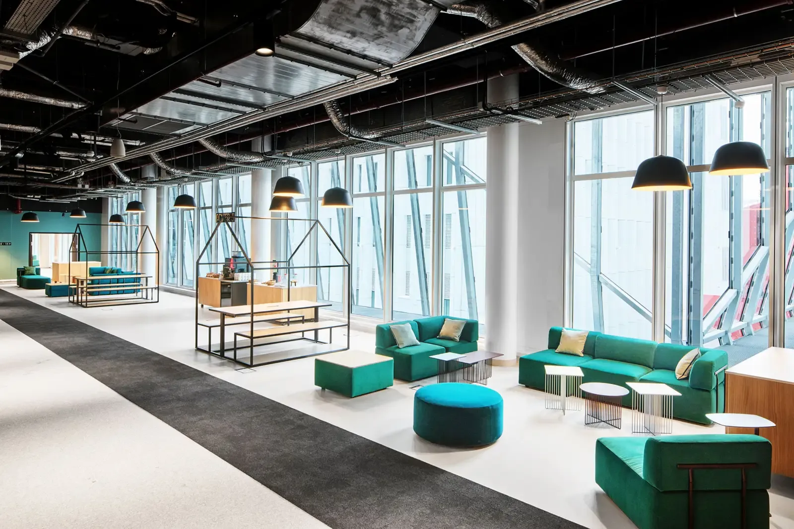 H4 Hotel Wyndham Paris Pleyel Resort