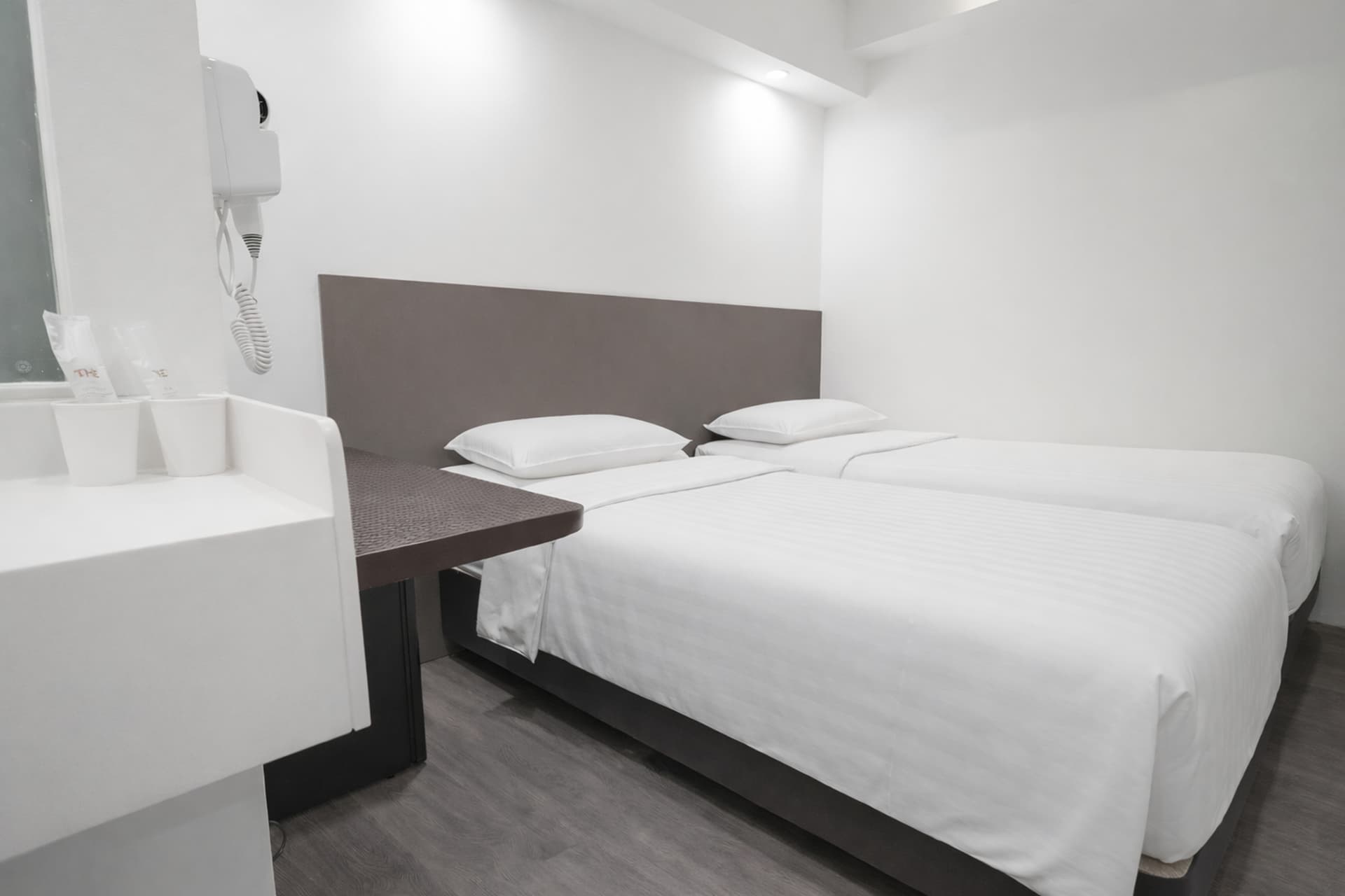 A Hotel Dickson