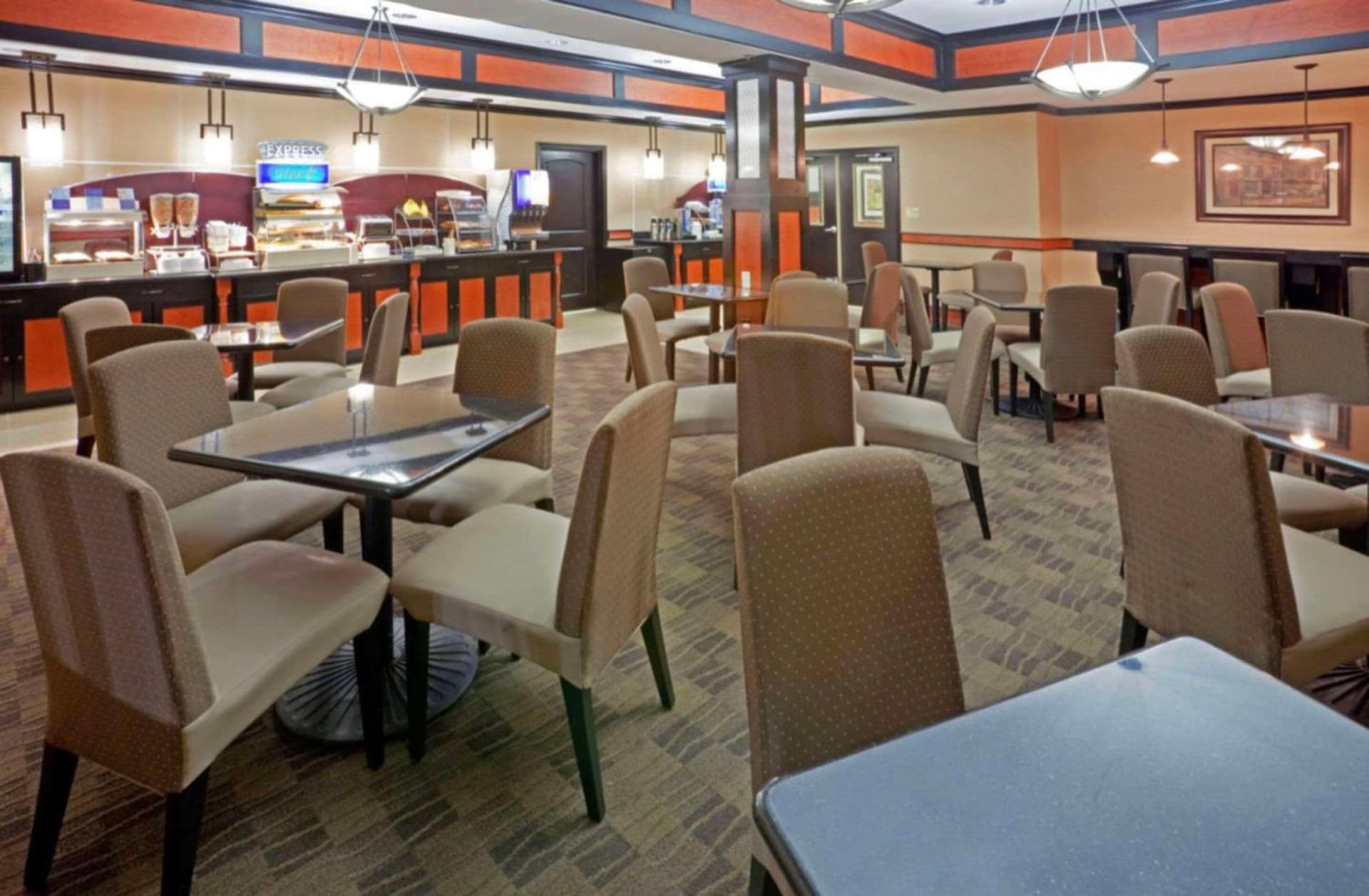 Comfort Inn & Suites Dallas Medical-Market Center