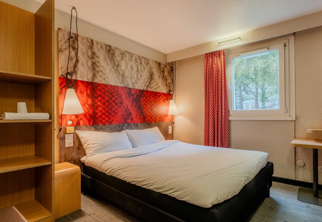 B&B HOTEL Lille Villeneuve d'Ascq Hôtel de Ville