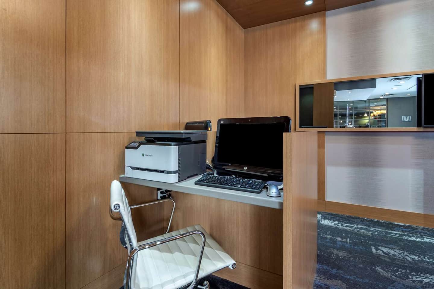Best Western Plus Vancouver Airport Hotel