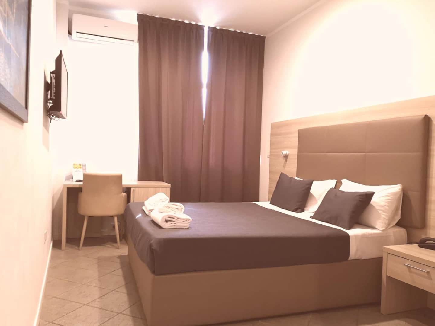 Hotel Academy