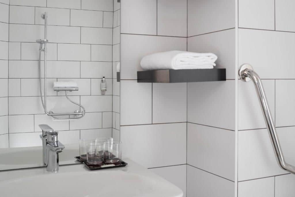 Campanile Prime - Lyon Meyzieu