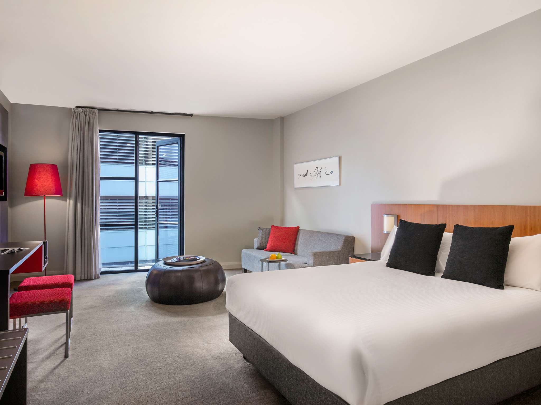 Mantra Hindmarsh Square Adelaide