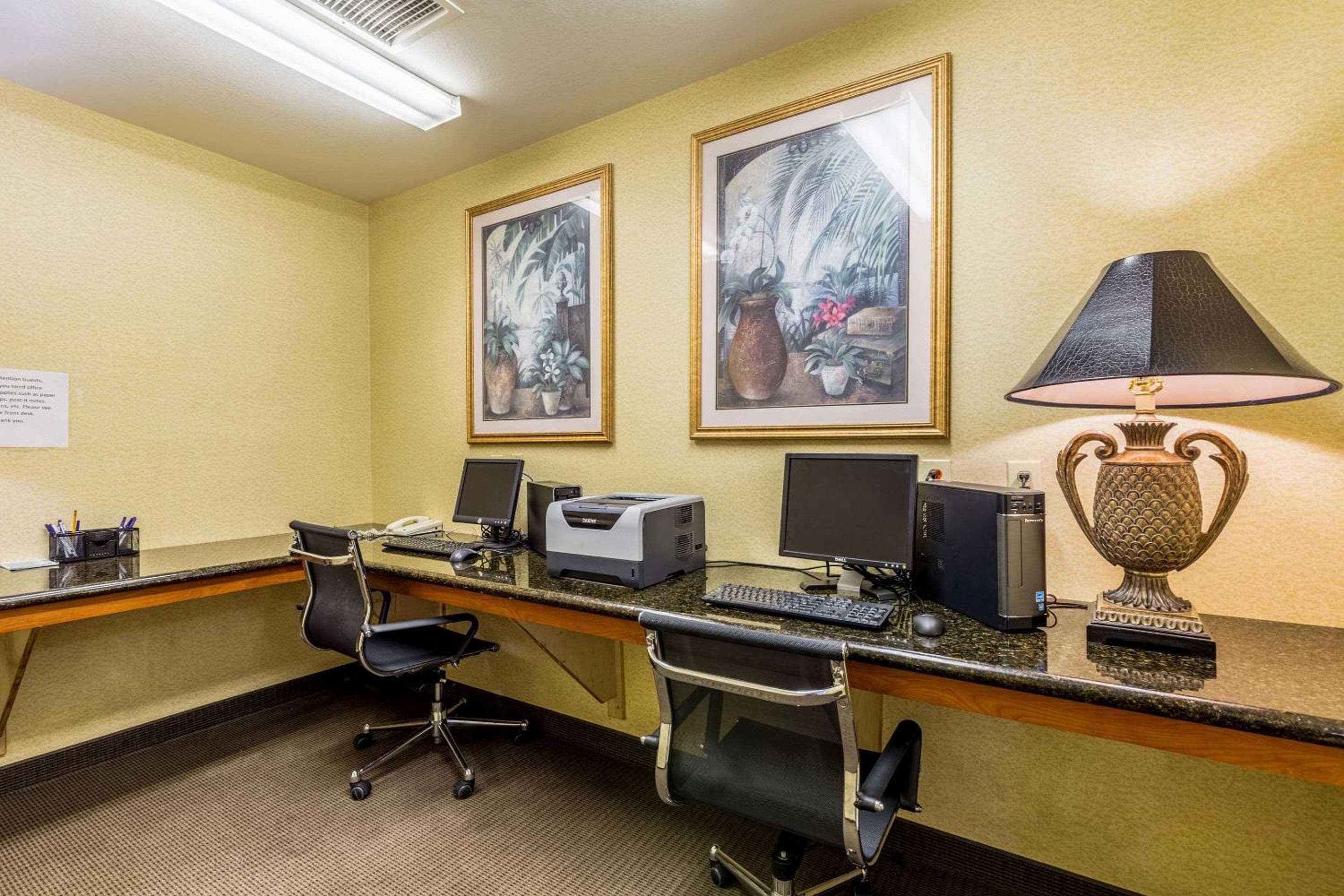 Sleep Inn & Suites Stafford - Sugarland