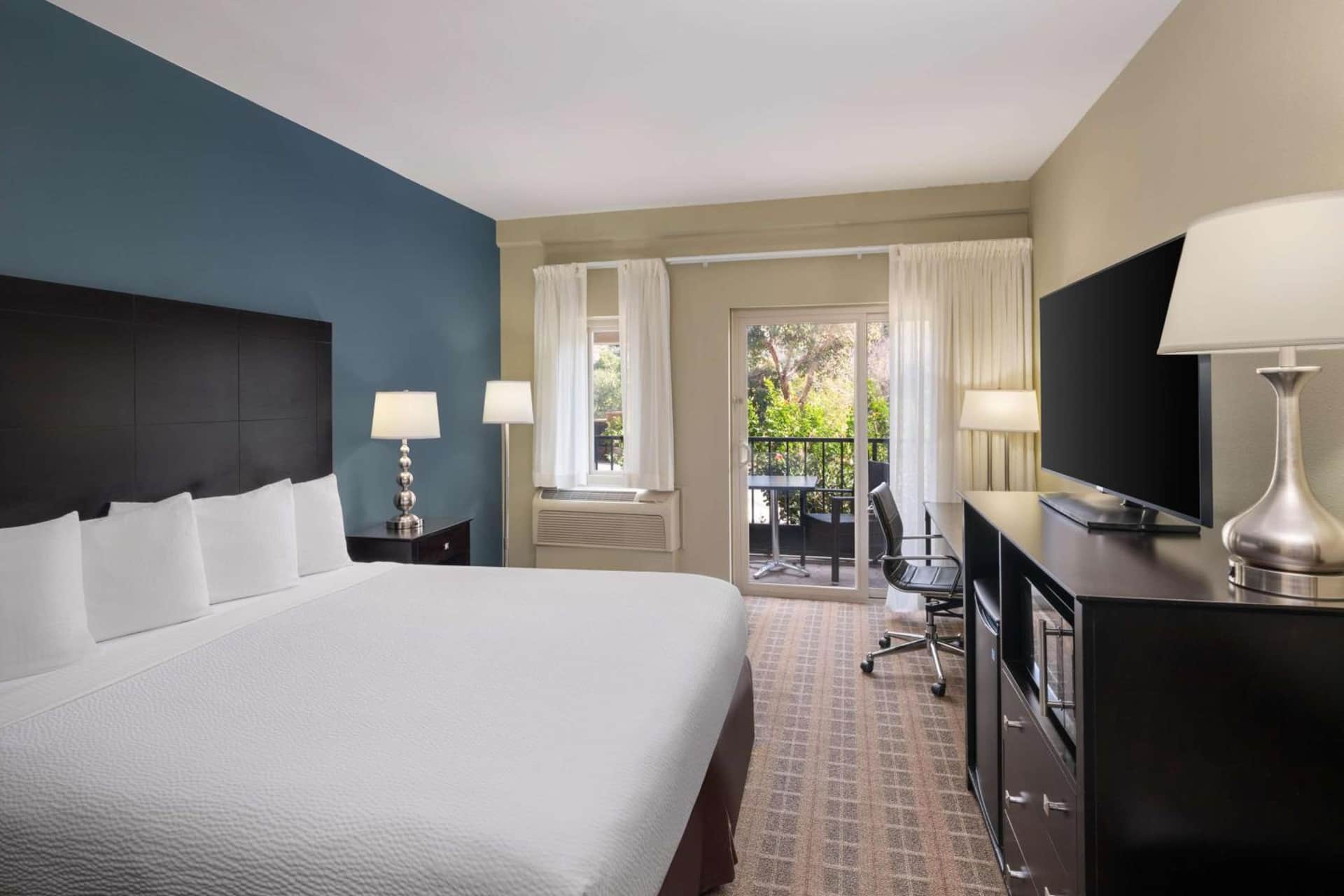 La Cuesta Inn, BW Signature Collection