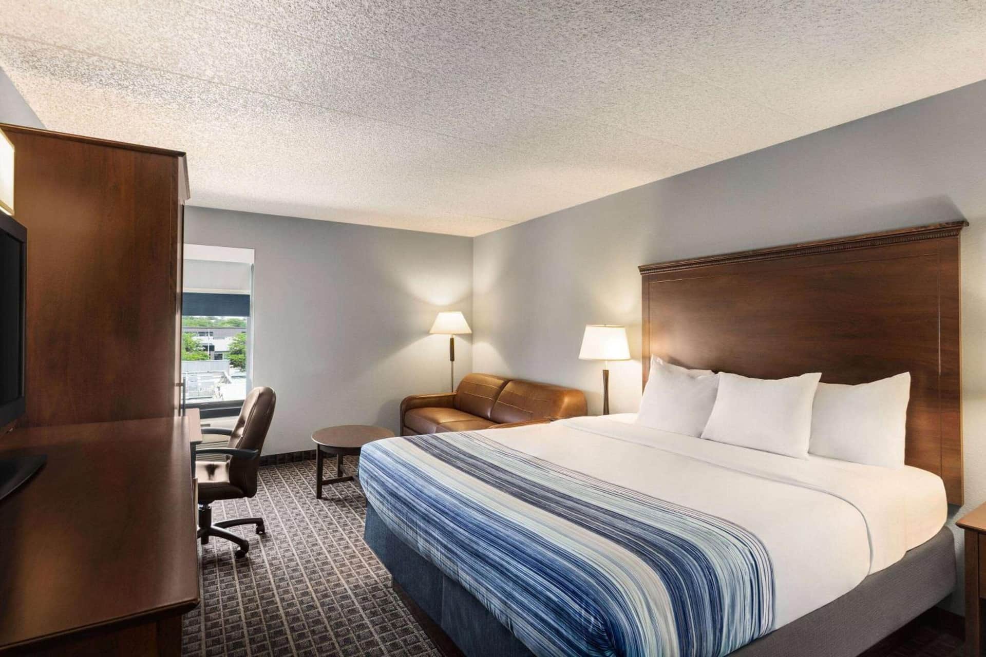 AmericInn by Wyndham Madison West