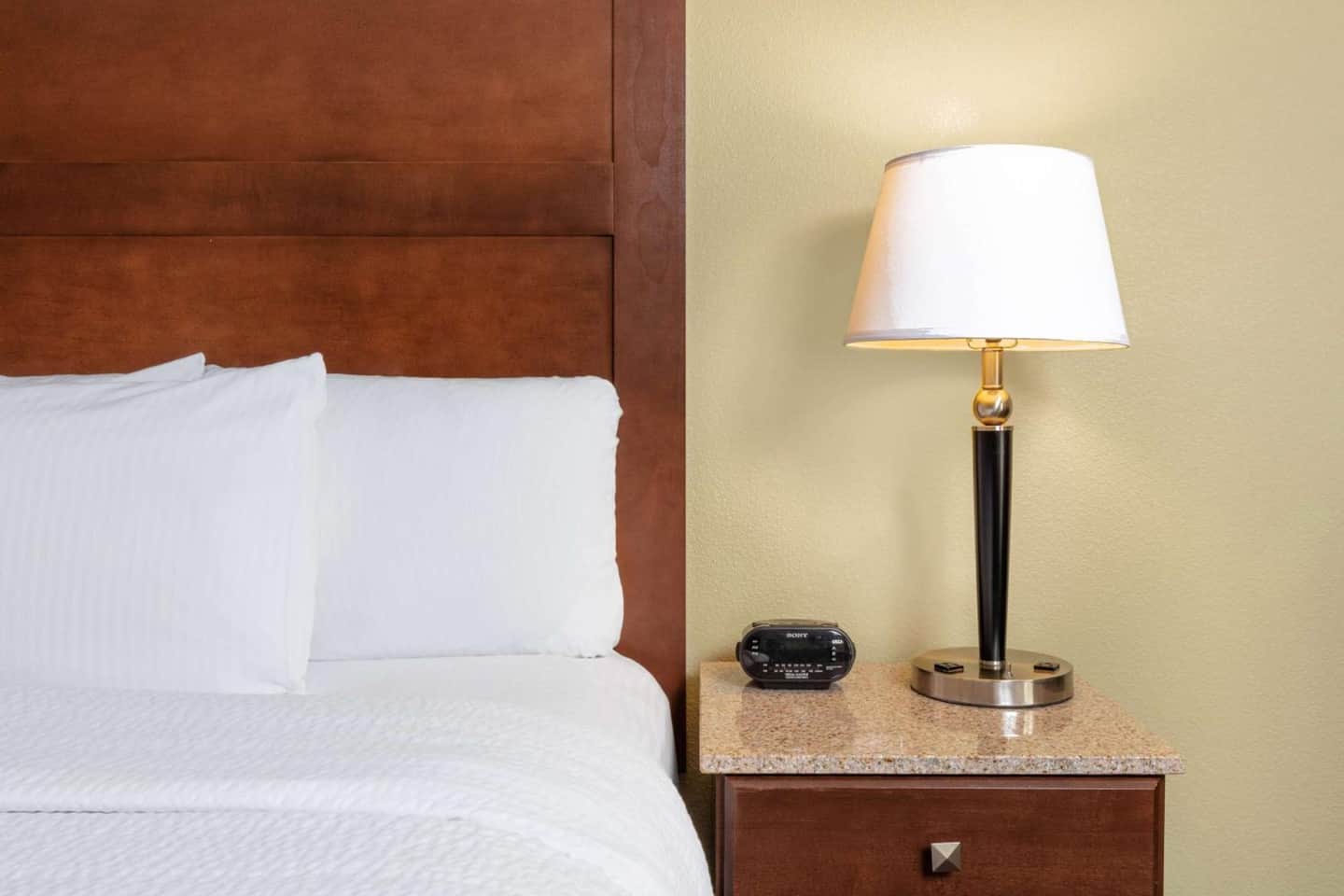 La Quinta Inn & Suites by Wyndham Las Vegas Airport South