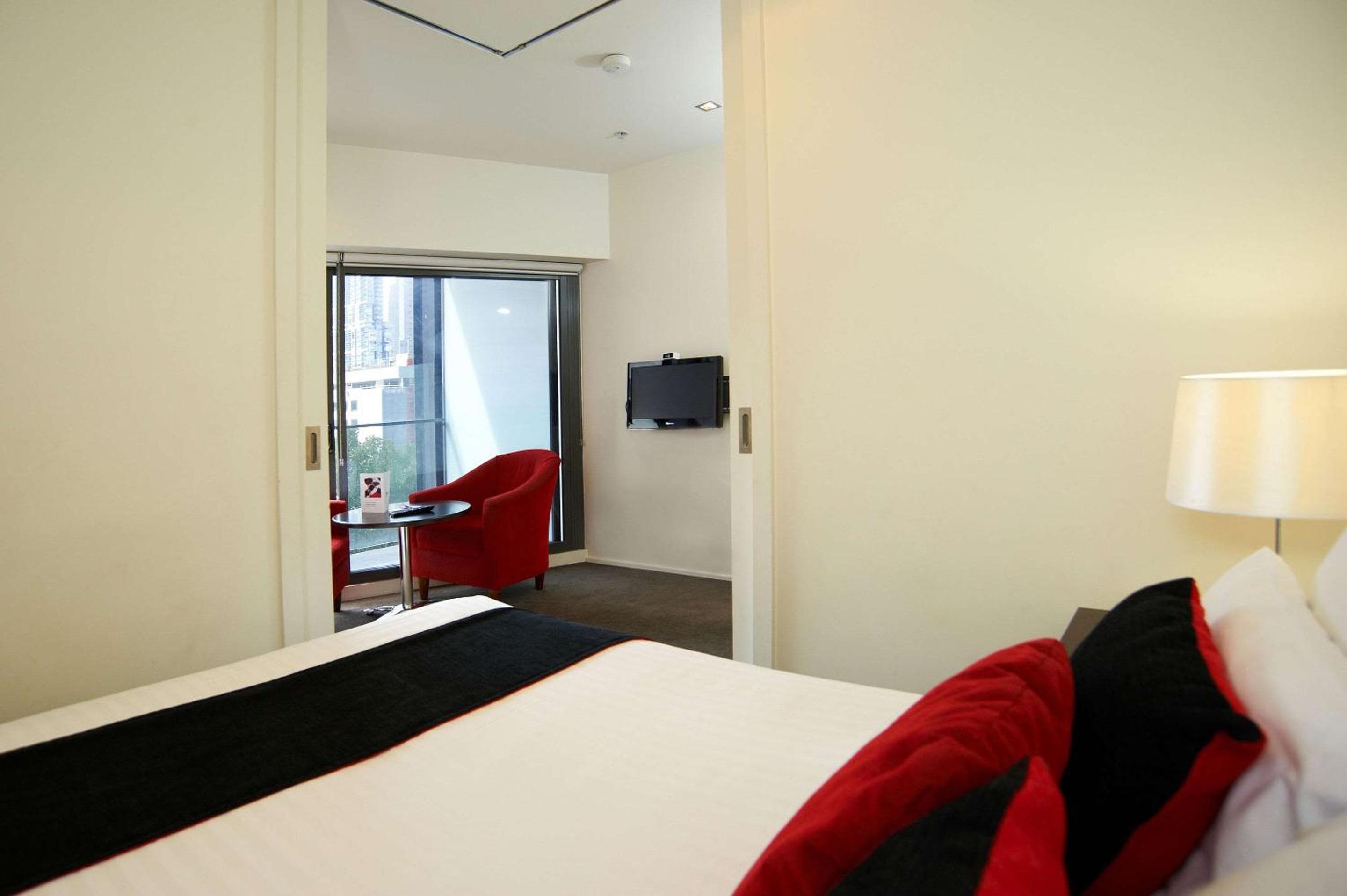 Comfort Apartments on Elizabeth