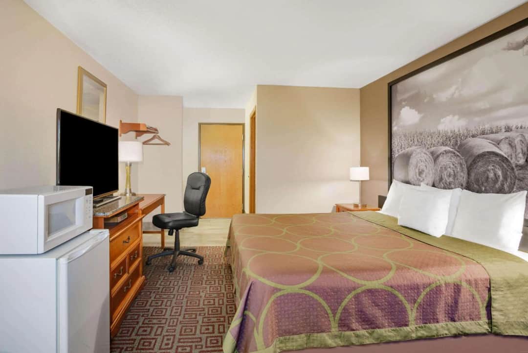 Super 8 by Wyndham Fort Madison