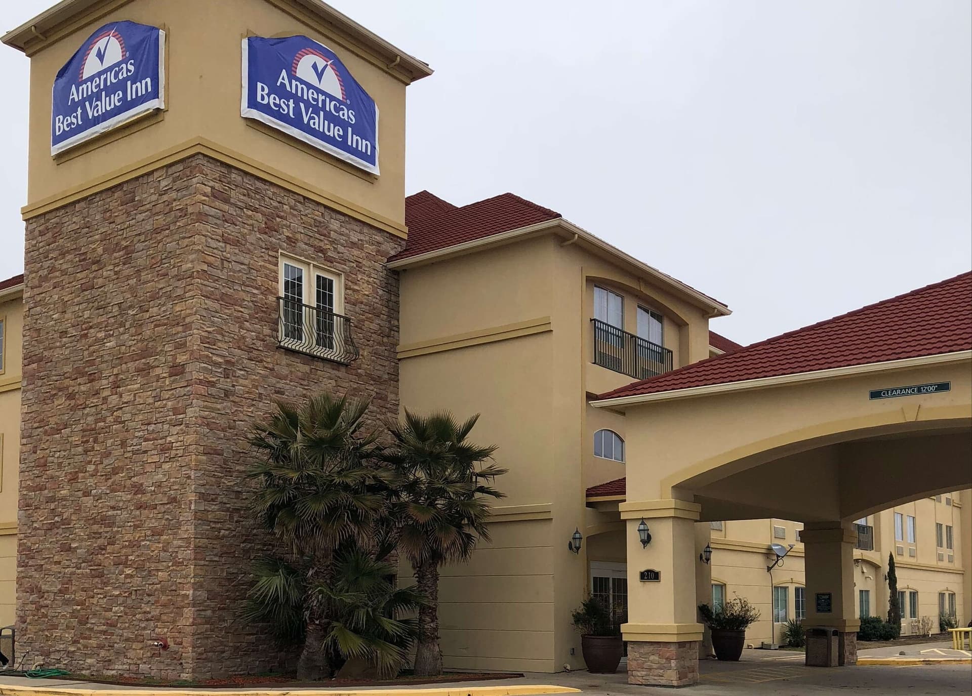 Americas Best Value Inn - Gun Barrel City