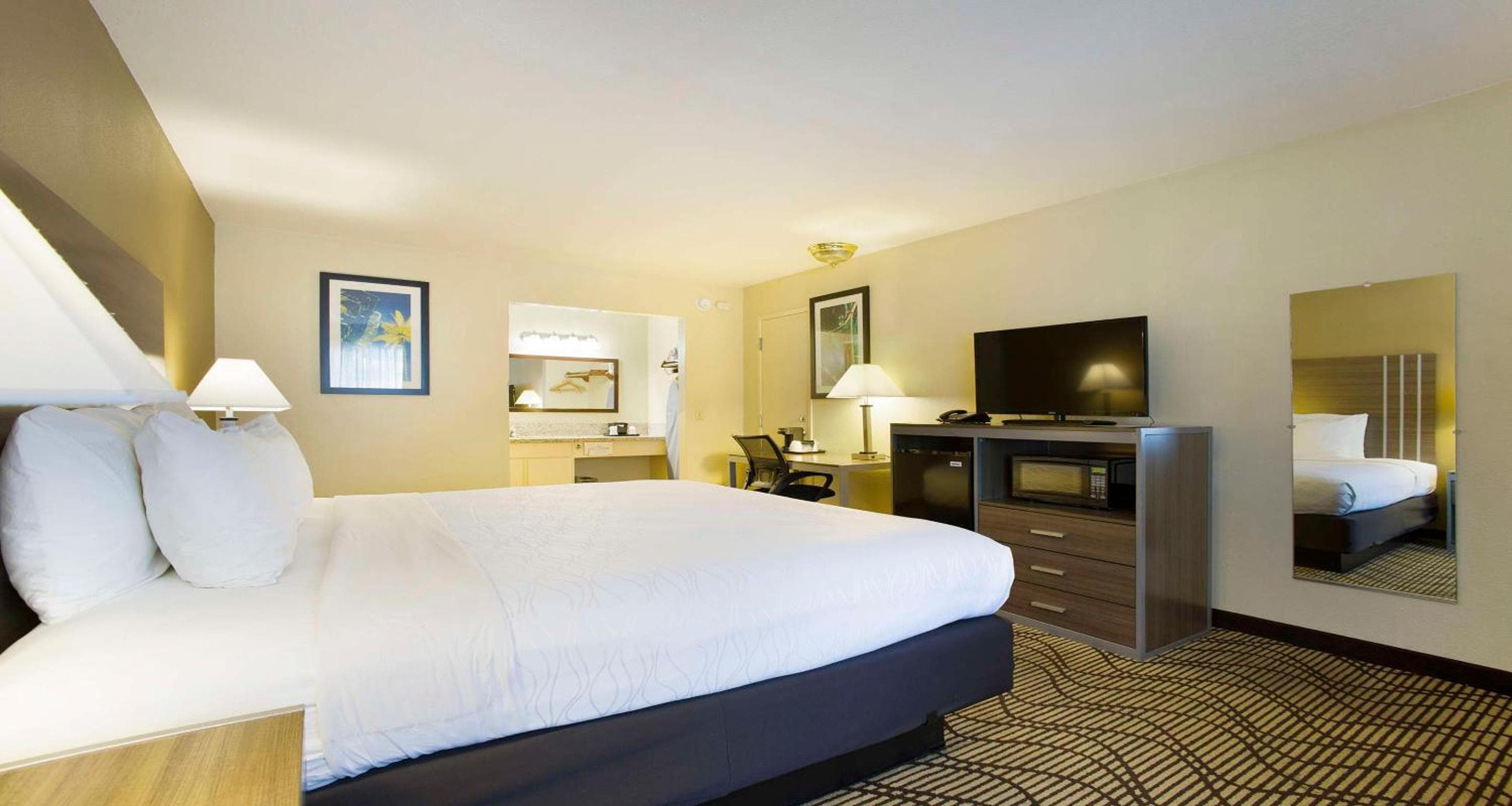 SureStay Plus by Best Western Sacramento North