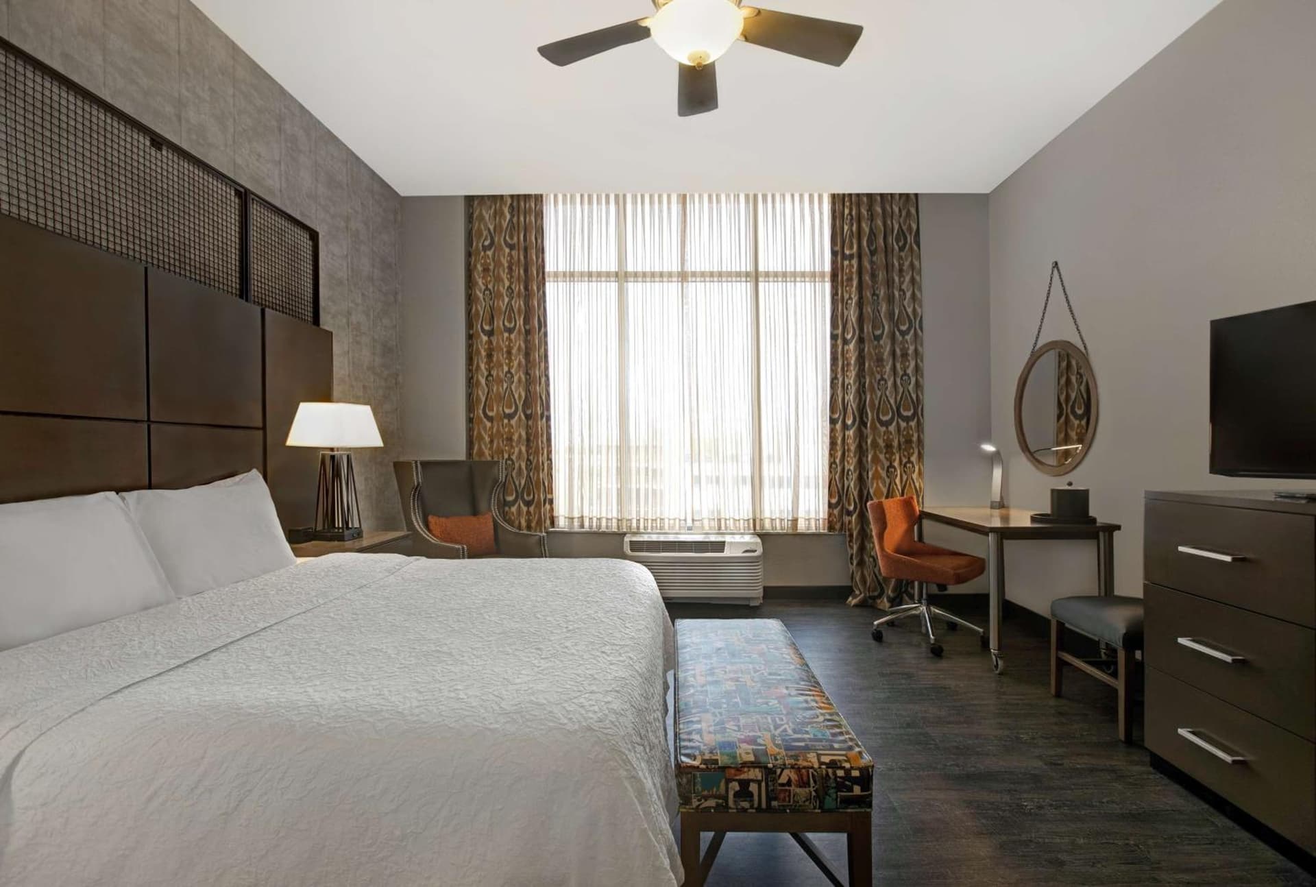 Hampton Inn & Suites Austin University/Capitol