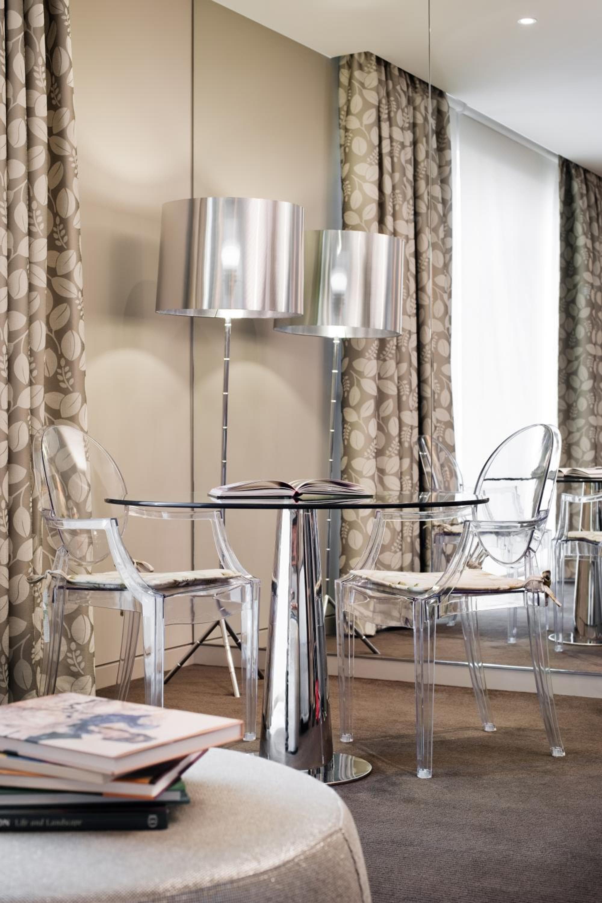 The Olsen Melbourne - Art Series