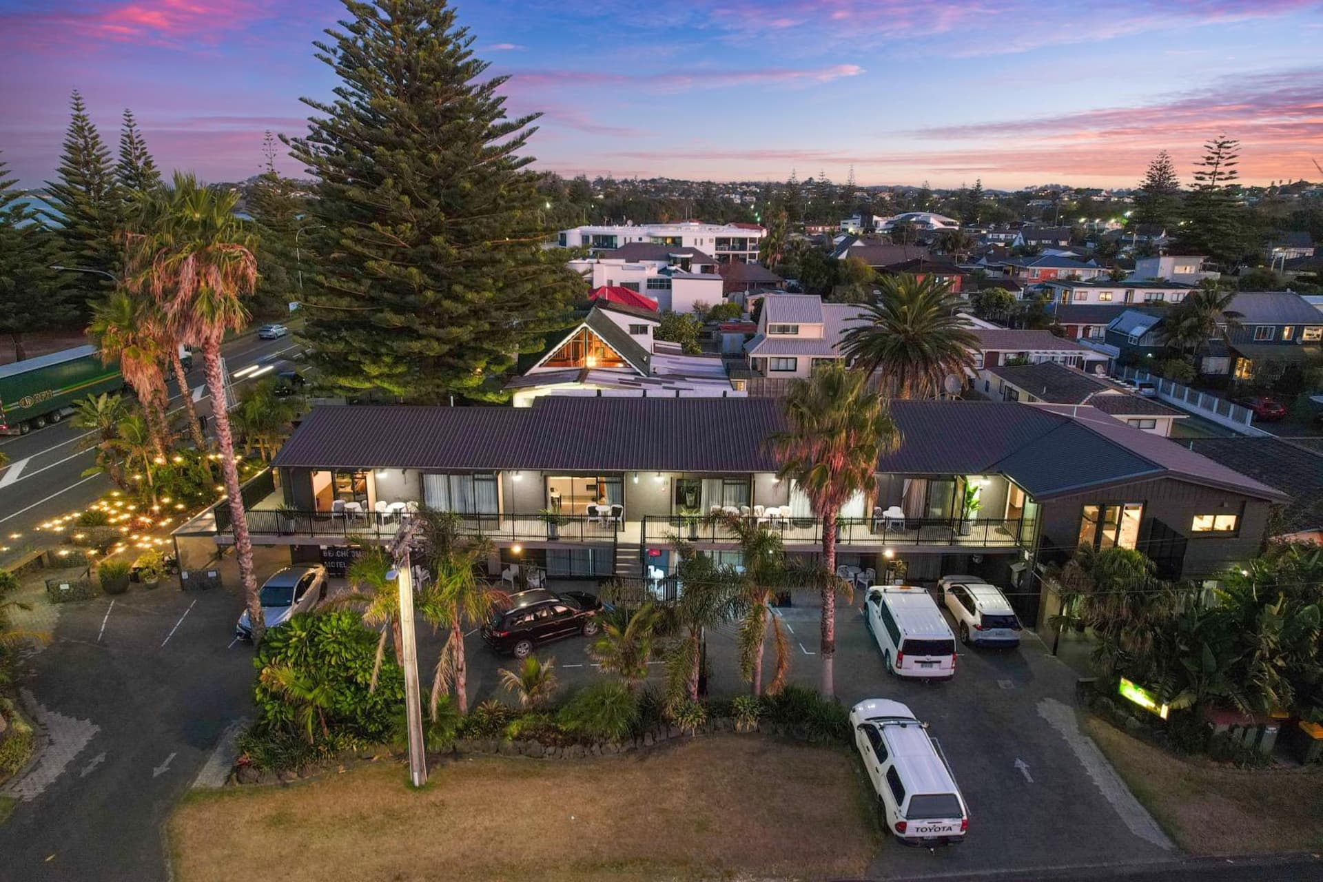 Orewa Beachcomber
