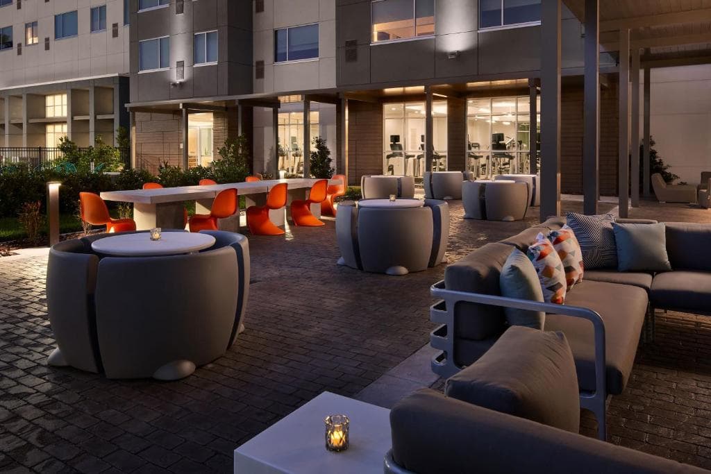 Aloft Orlando International Drive by Marriott