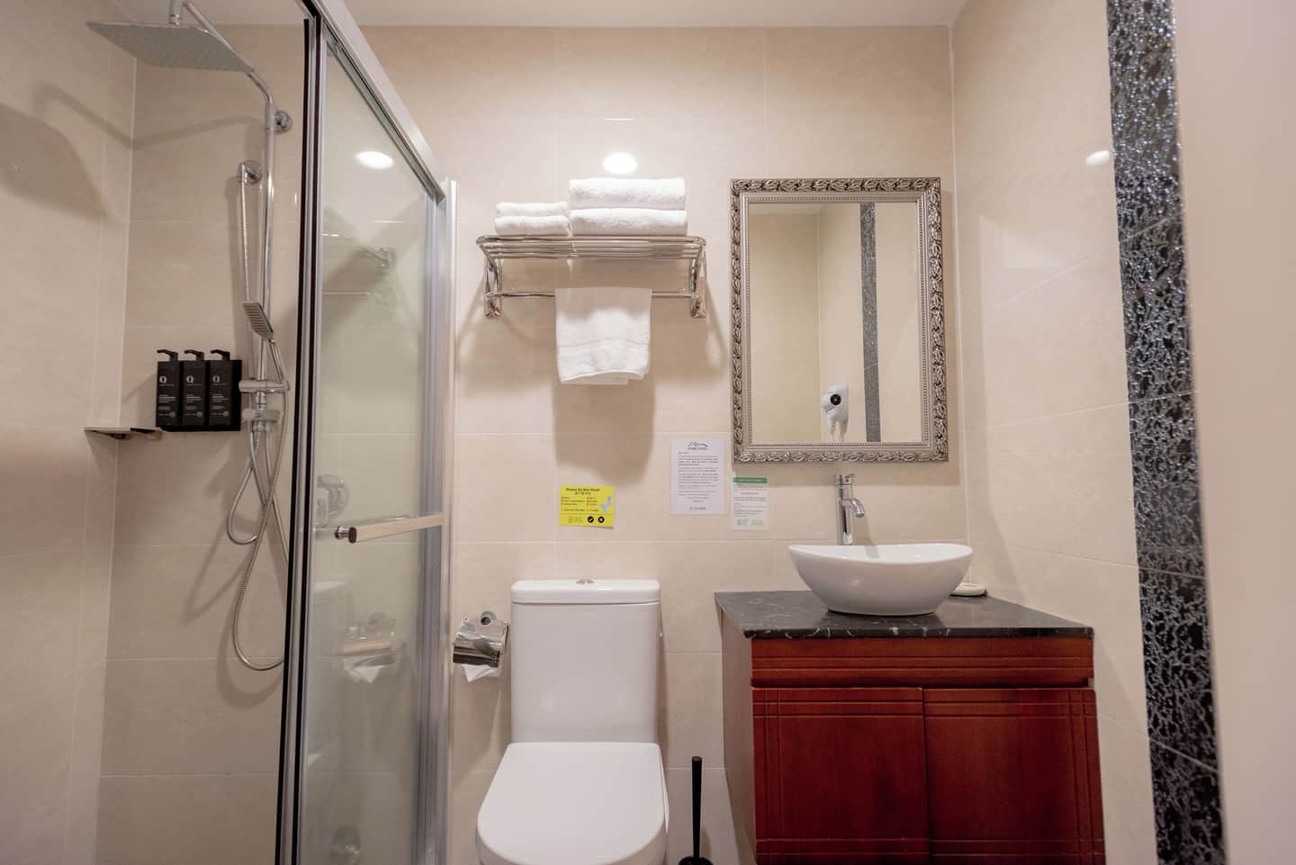 YEHS Hotel Sydney CBD