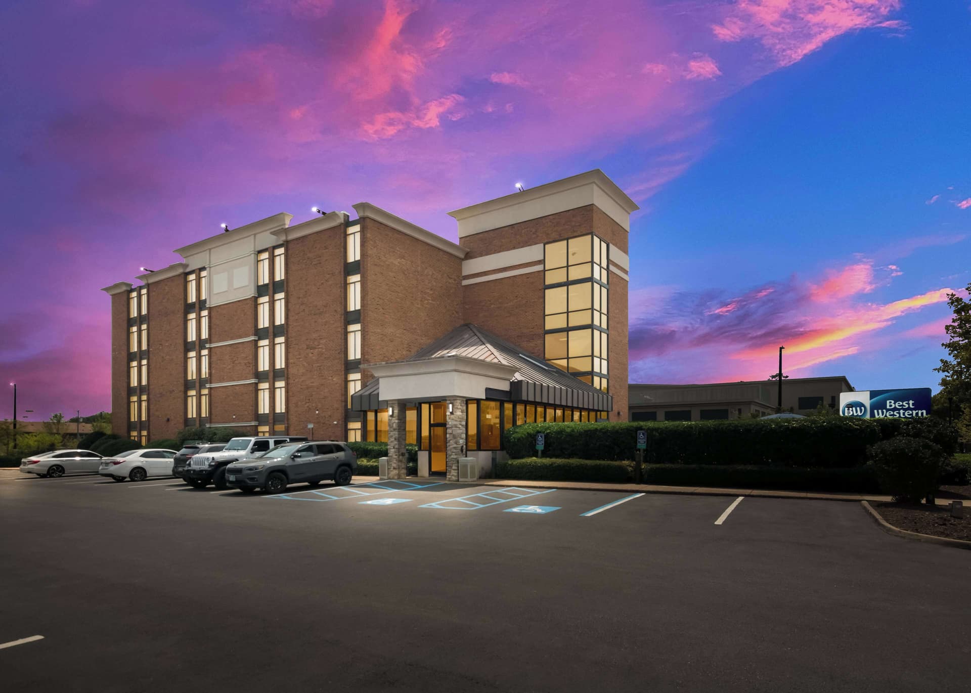 Best Western Hampton Coliseum Inn