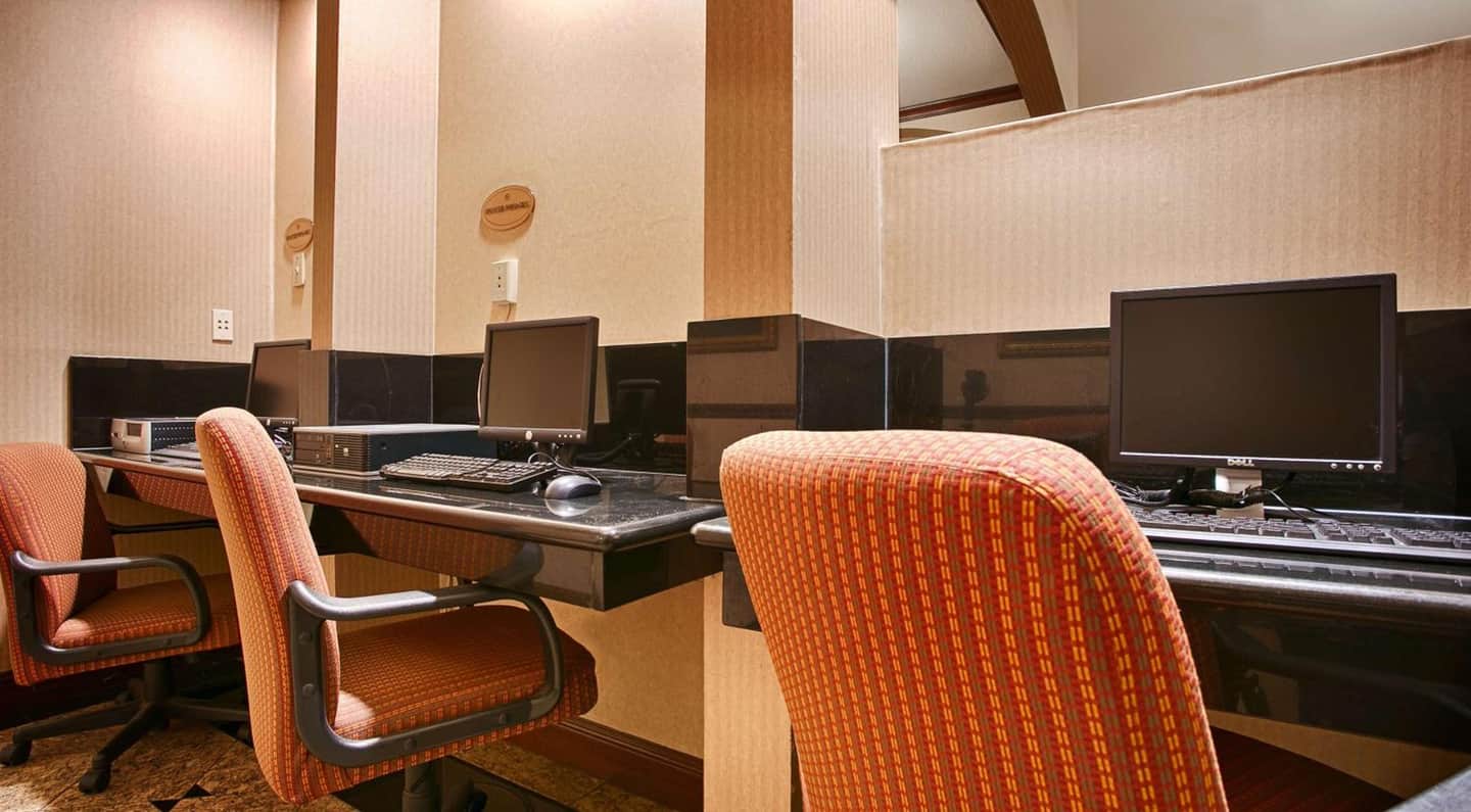 Best Western Plus Heritage Inn
