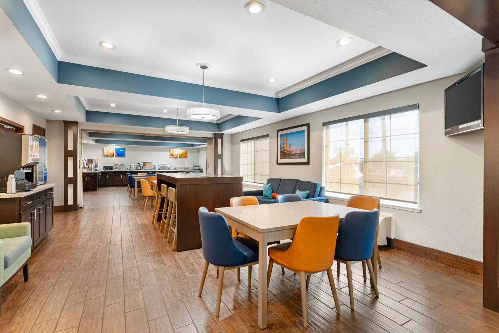 Comfort Inn & Suites Sacramento - University Area