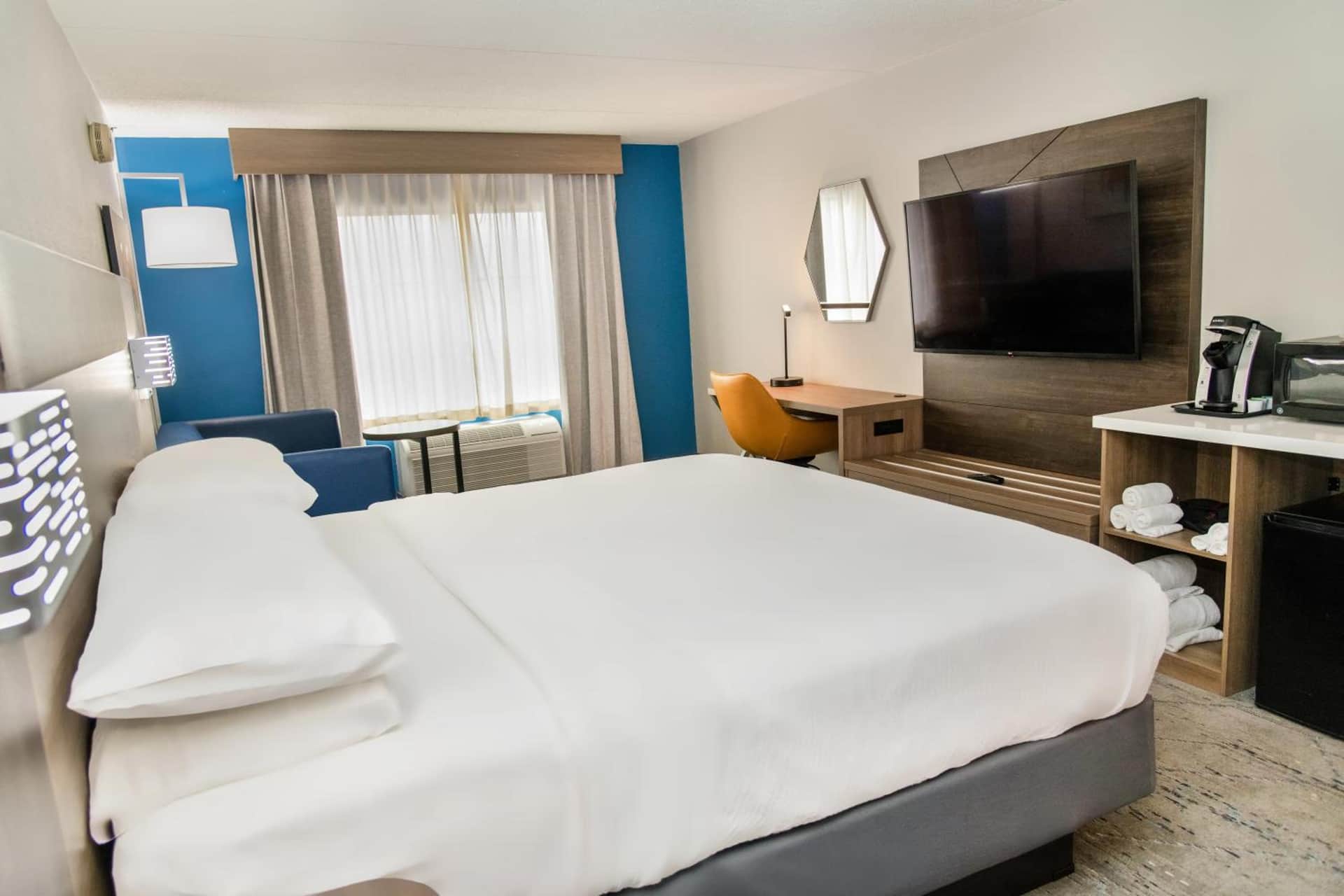 Holiday Inn Express Hotel & Suites Pittsburgh-South Side by IHG