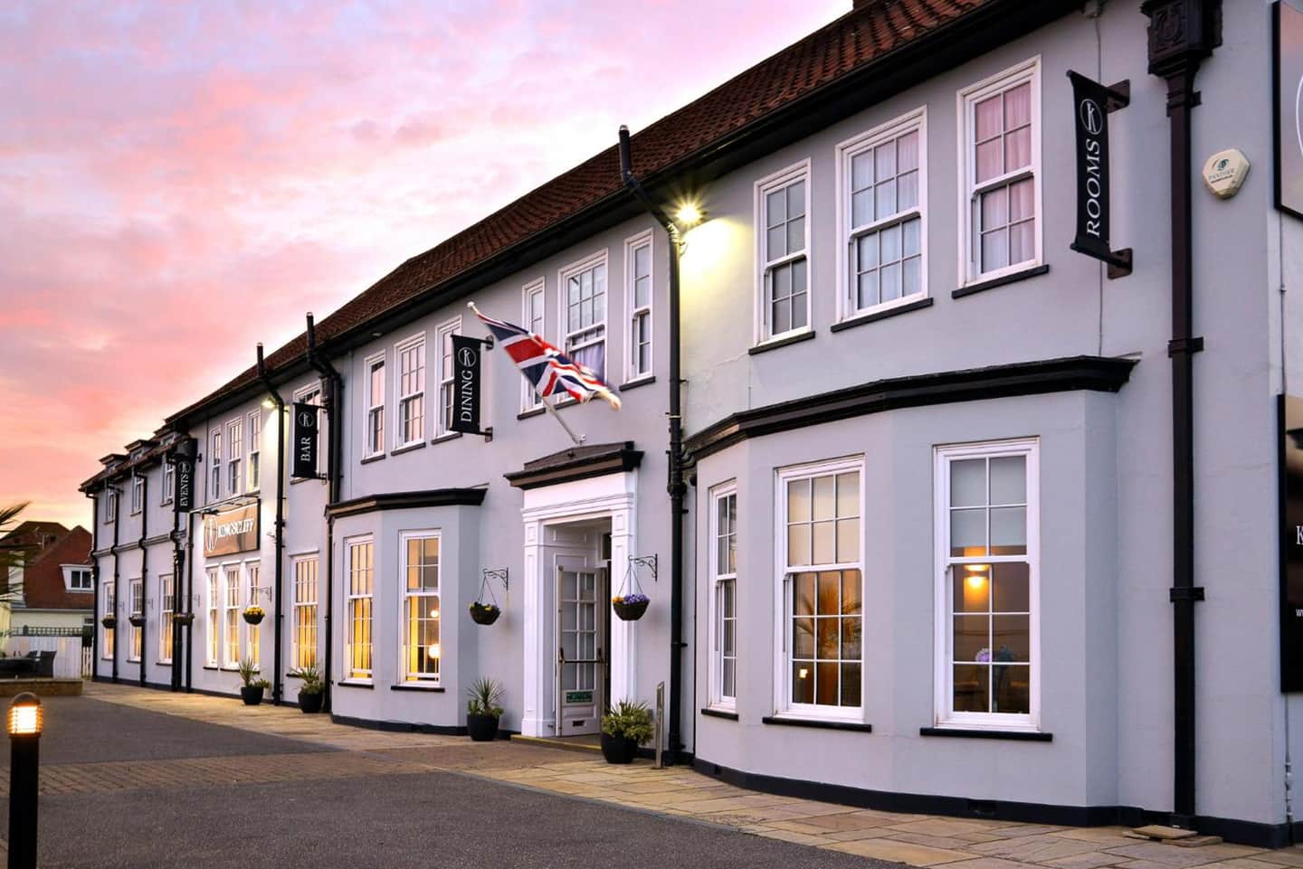 Kingscliff Hotel