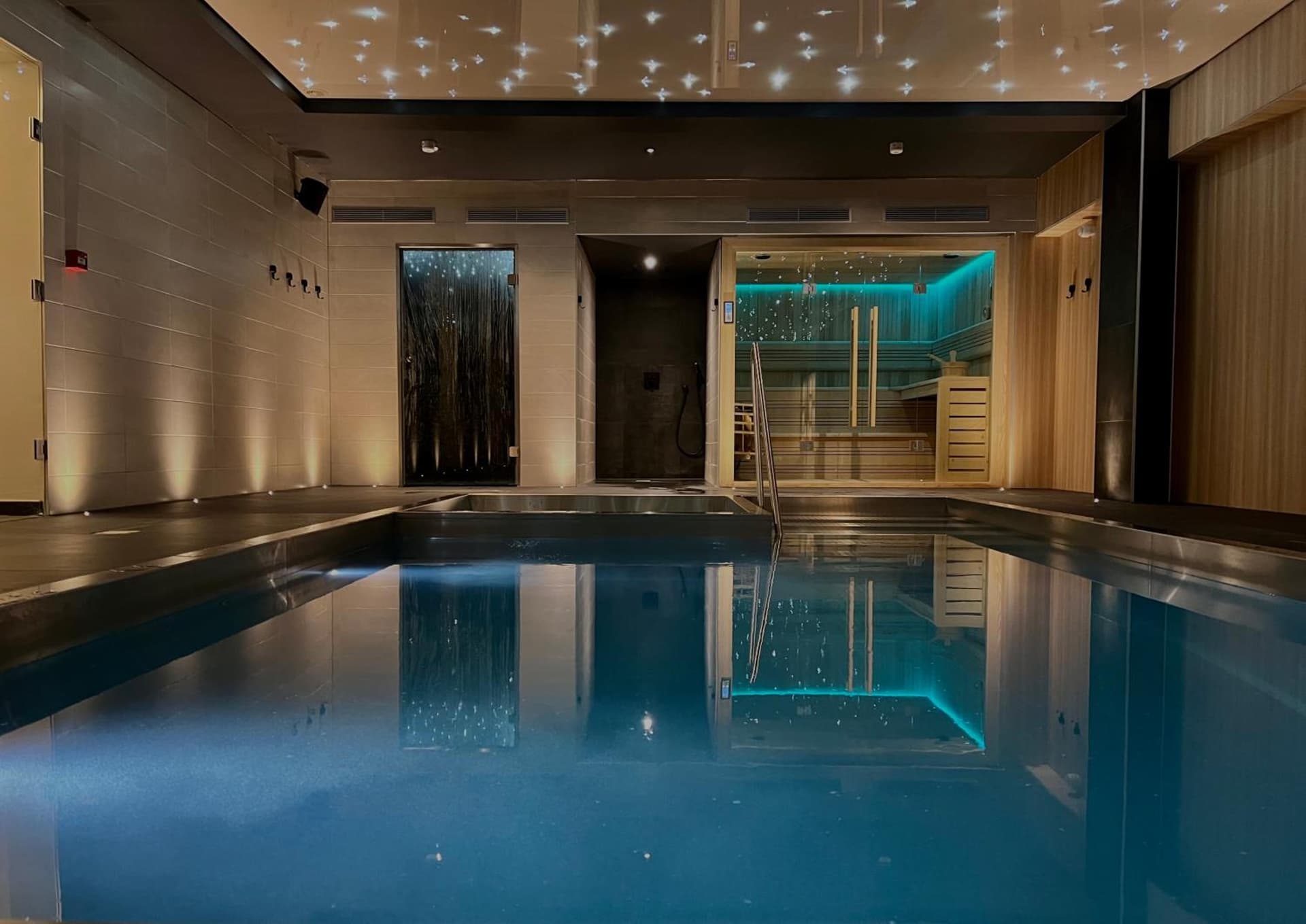 L' Hôtel & Spa Ribeauville-proche Colmar & Haut Koenigsbourg