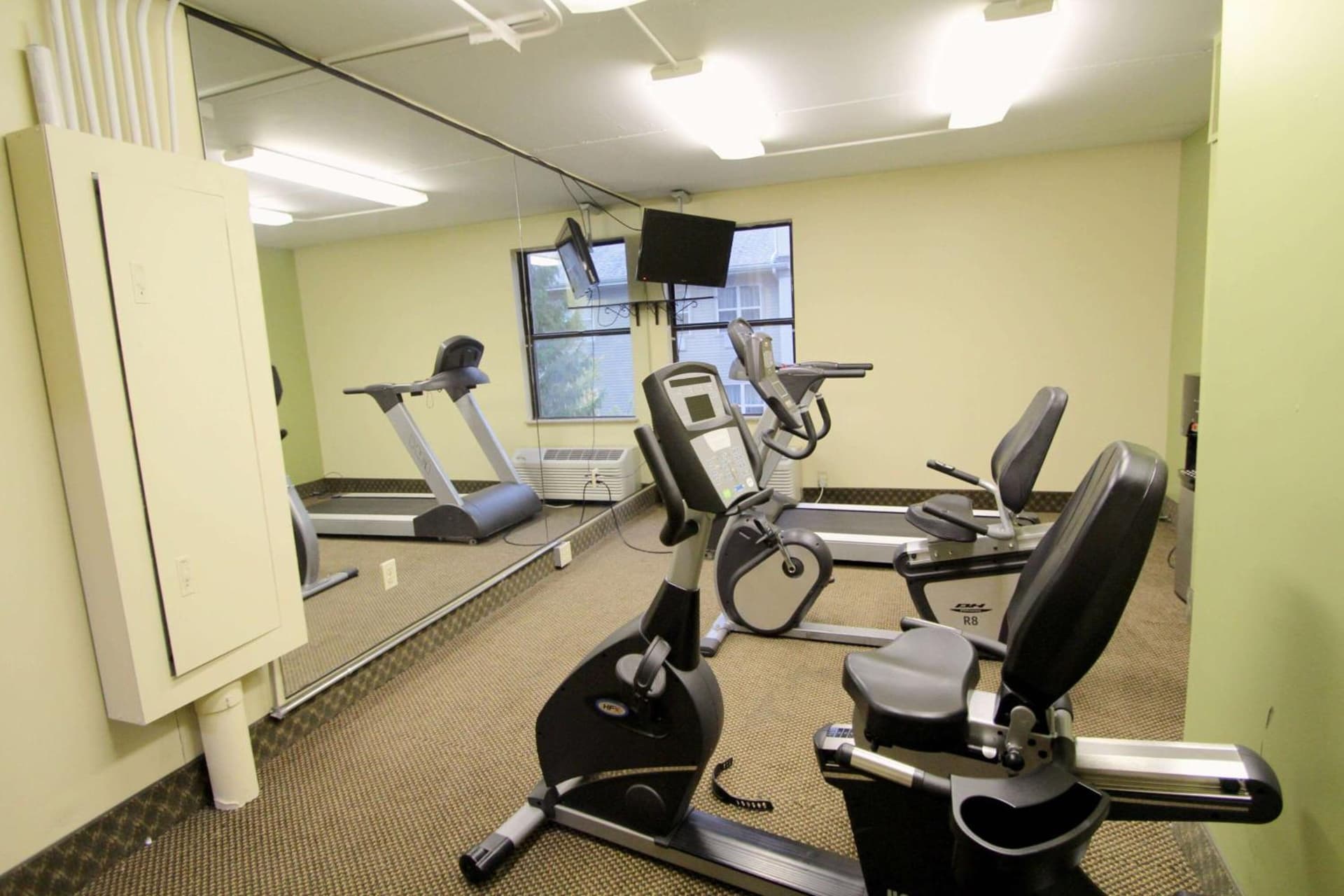 Baymont Inn & Suites by Wyndham Lafayette / Purdue Area