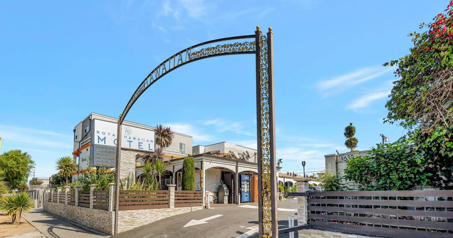 Royal Hawaiian Inn - Mid City