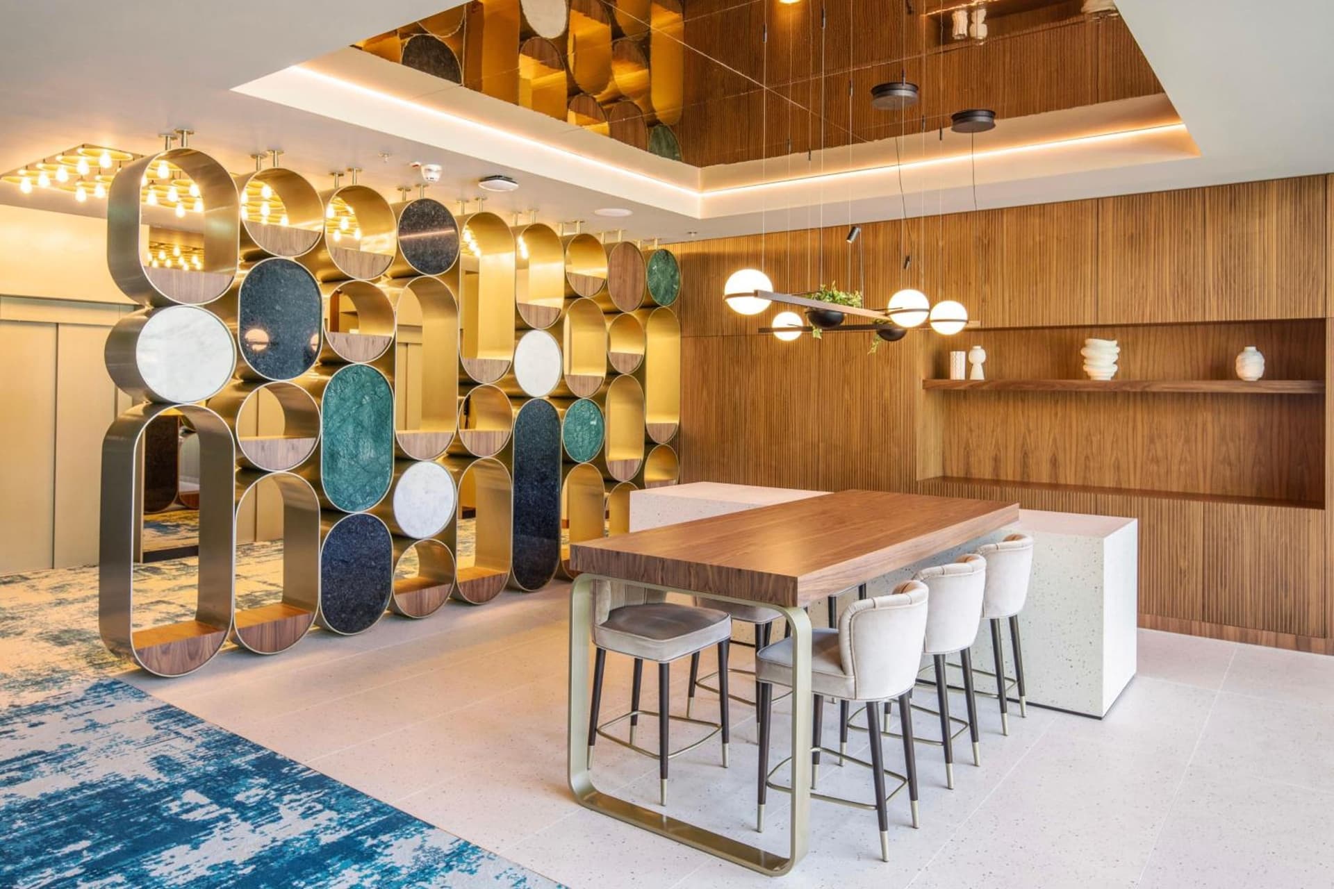 Renaissance Porto Lapa Hotel