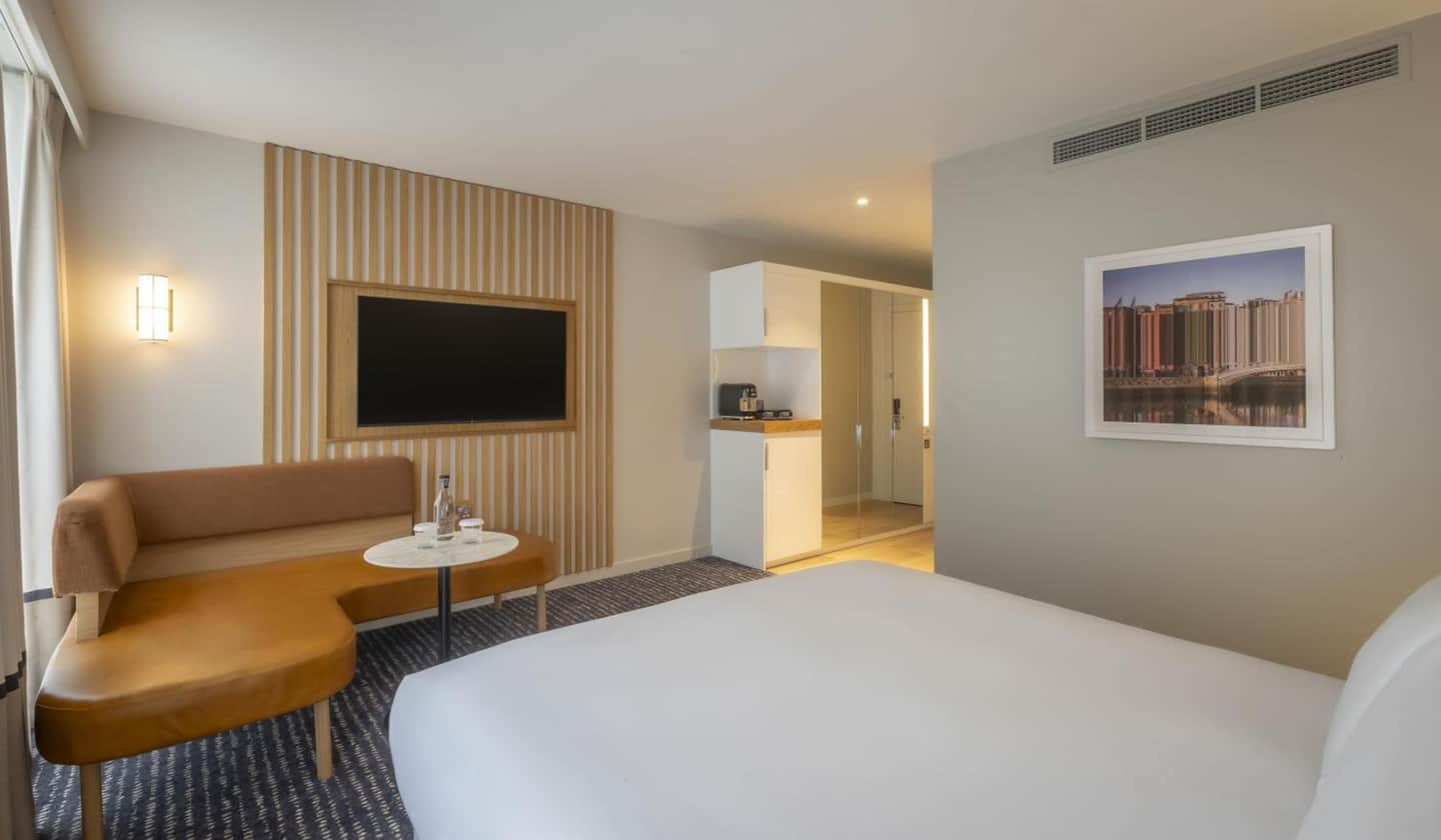 The Morrison Dublin, Curio Collection by Hilton