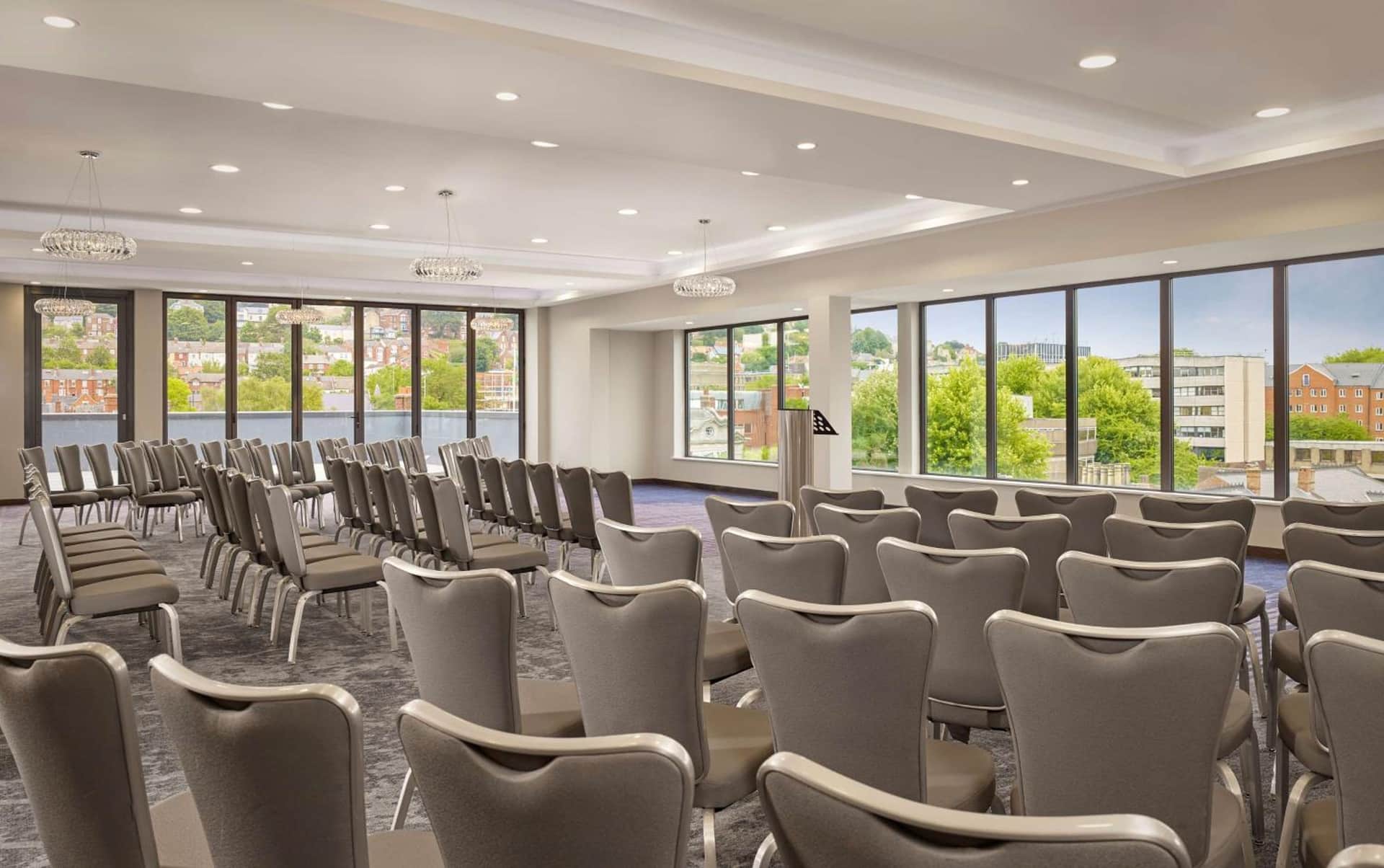 DoubleTree by Hilton Lincoln