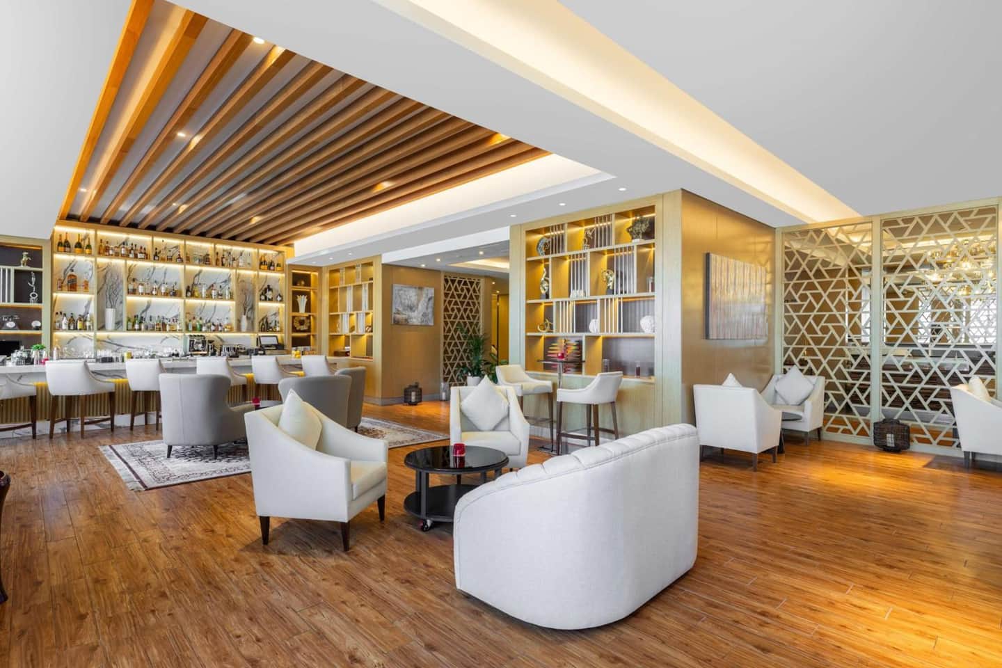 V Hotel Dubai, Curio Collection by Hilton