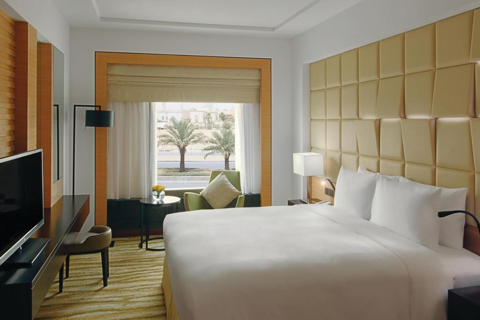 DoubleTree by Hilton Riyadh-Al Muroj Business Gate