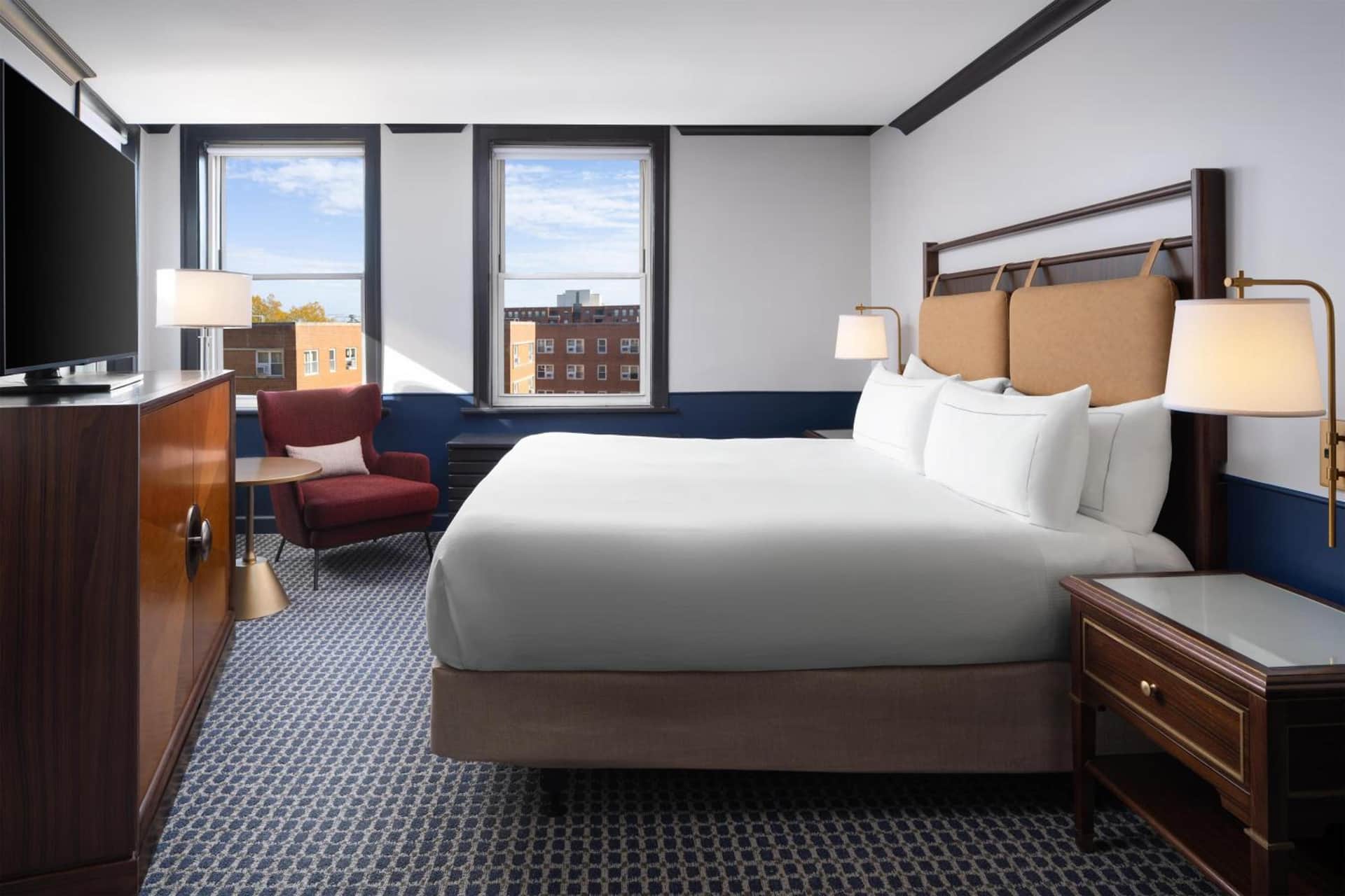 Hilton Orrington/Evanston