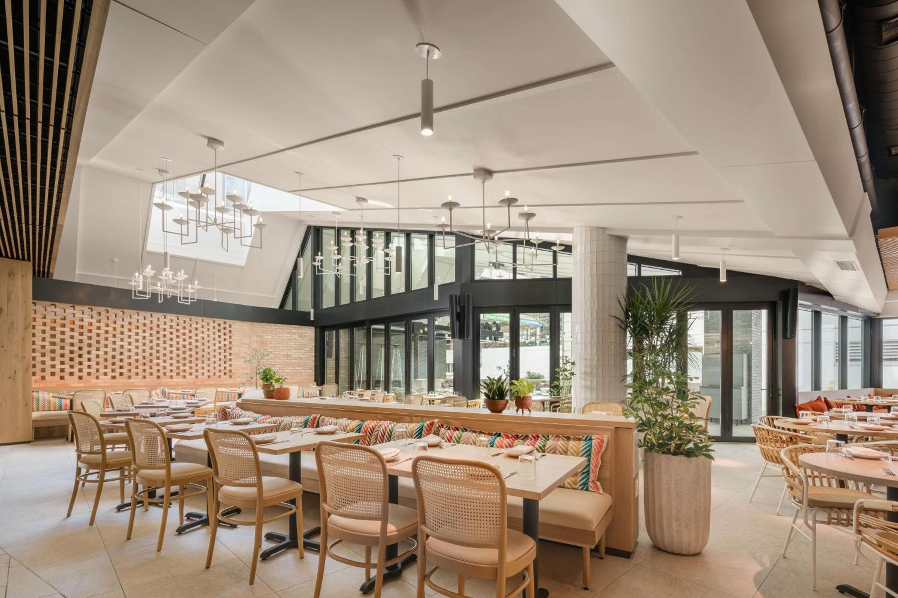 Motto by Hilton Philadelphia Rittenhouse Square