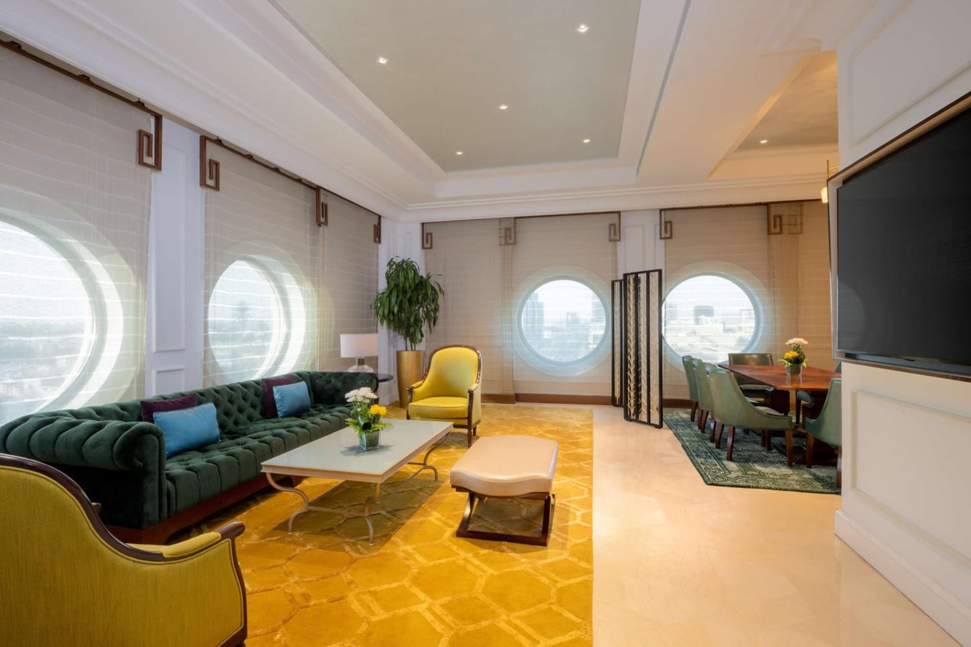 The Hotel Galleria Jeddah, Curio Collection by Hilton